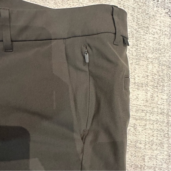Lululemon ABC men’s pants - Picture 7 of 13